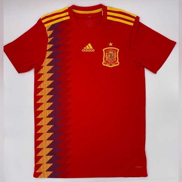 Spain Soccer Jersey - Picture 3 of 5